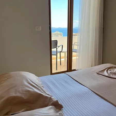 Sela Holiday home